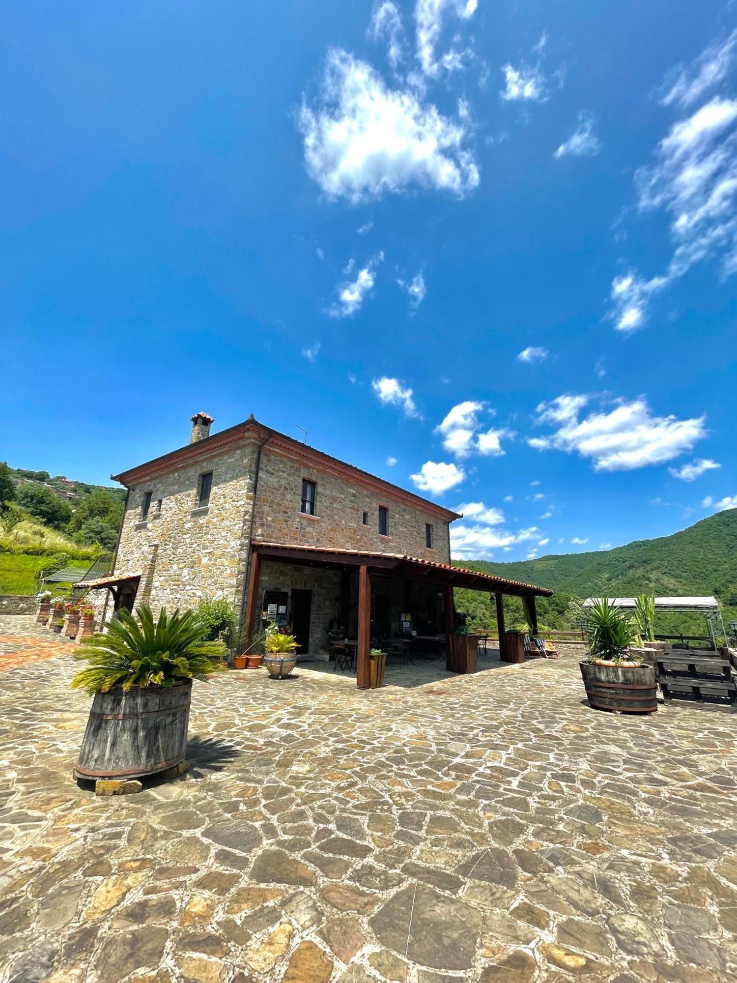 Agriturismo Piano Di Andrea Ostigliano Extérieur photo